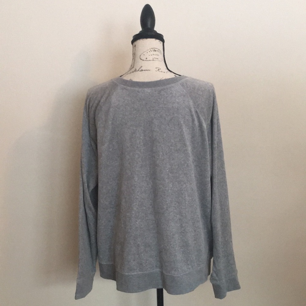 Old Navy Long Sleeve Top NWOT - Picture 2 of 5